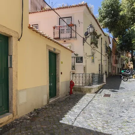 Authentic Alfama's By Lovelystay 리스본
